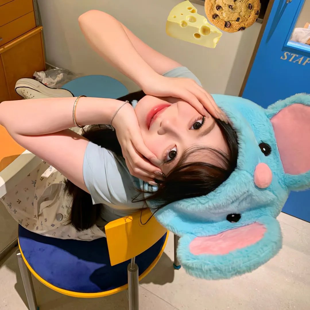 盲少爷的小女仆2023